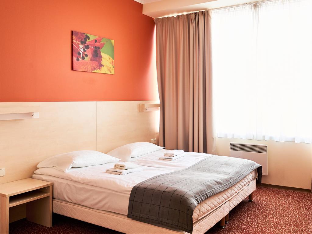 Rija Bauska Hotel Exterior photo