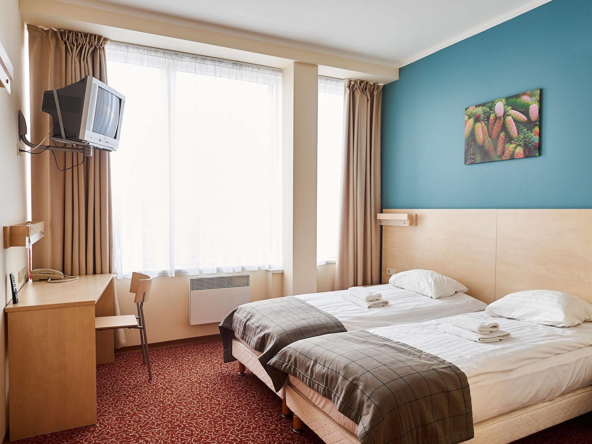 Rija Bauska Hotel Exterior photo